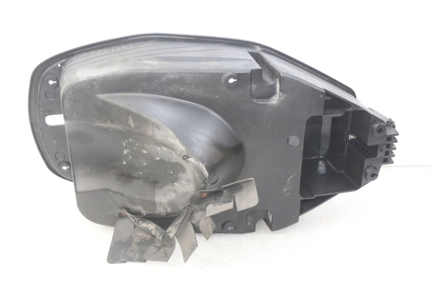 photo de COFFRE SELLE SYM CITYCOM CITY COM 125 (2009 - 2014) - Gros plan technique