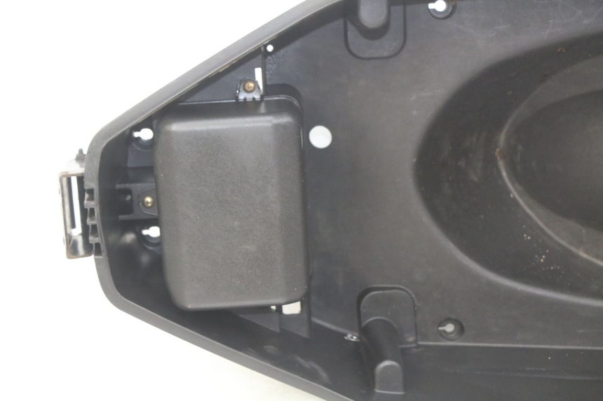 photo de COFFRE SELLE SYM CITYCOM CITY COM 125 (2009 - 2014) - Vue d’ensemble