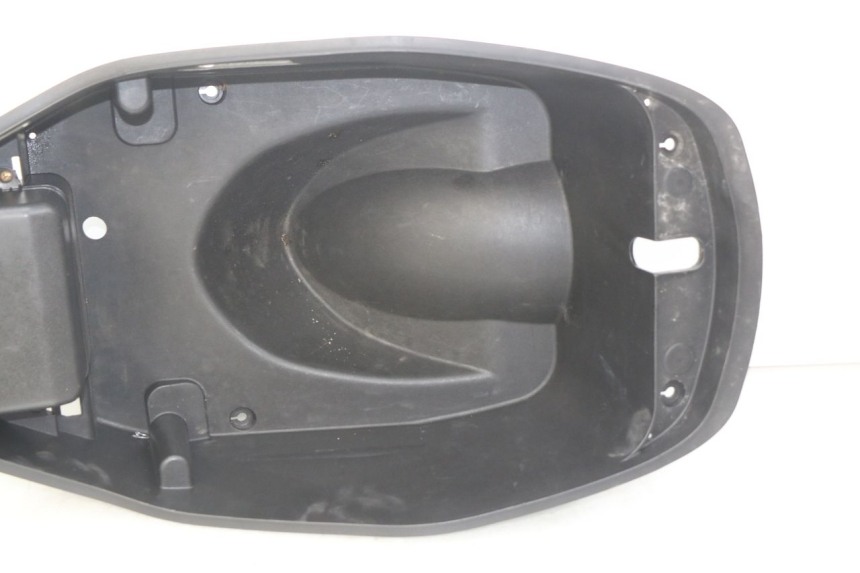 photo de COFFRE SELLE SYM CITYCOM CITY COM 125 (2009 - 2014) - Points de fixation