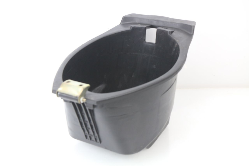 photo de COFFRE SELLE REVATTO CITYONE 125 (2006 - 2007) - Zoom état d’usage