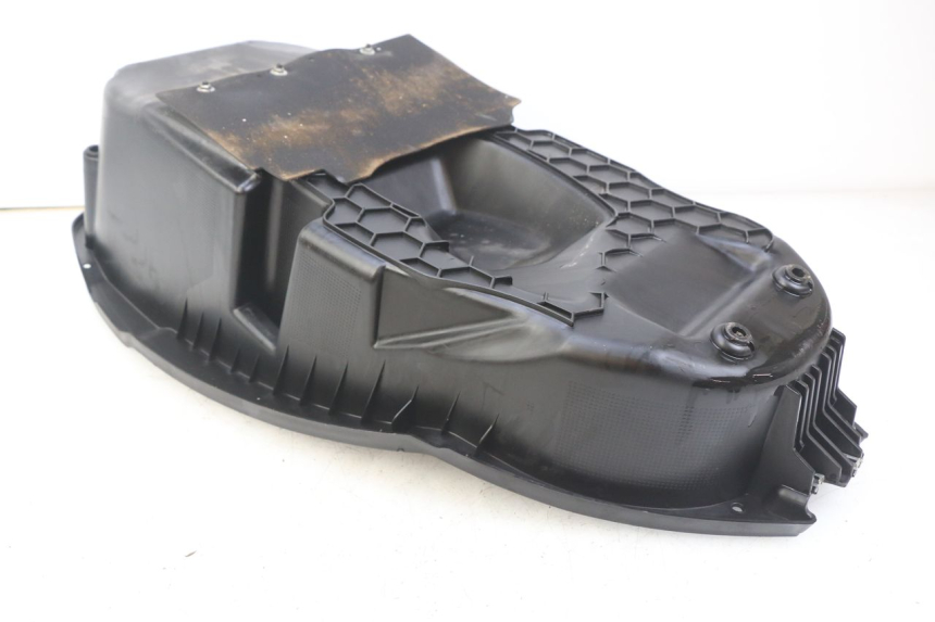 photo de COFFRE SELLE PEUGEOT CITYSTAR IE 2T 50 (2018 - 2021) - Zoom état d’usage