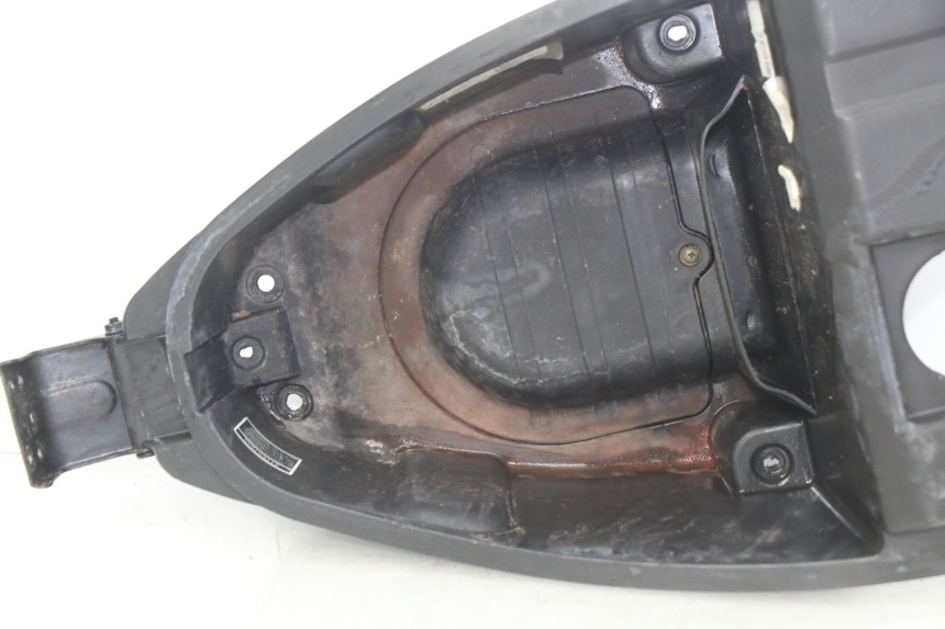 photo de COFFRE SELLE RIDE CLASSIC 2T 50 (2014 - 2022) - Zoom état d’usage