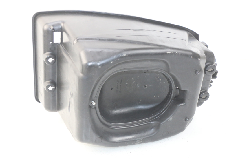 photo de COFFRE SELLE SYM CROX 4T 50 (2016 - 2023) - Gros plan technique