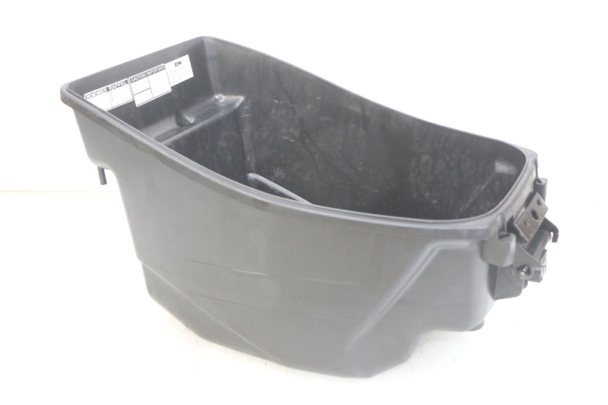 photo de COFFRE SELLE SYM CROX 4T 50 (2016 - 2023) - Zoom état d’usage