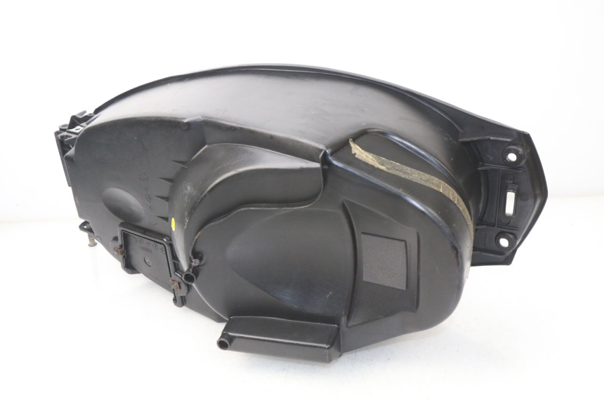 photo de COFFRE SELLE YAMAHA CYGNUS X 125 (2004 - 2007) - Zoom état d’usage