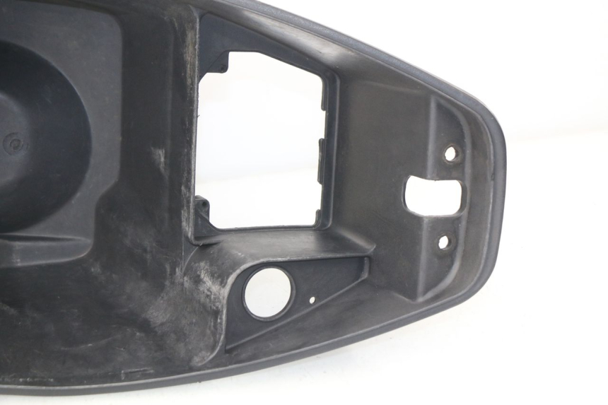 photo de COFFRE SELLE SYM DD 50 (2005 - 2011) - Points de fixation