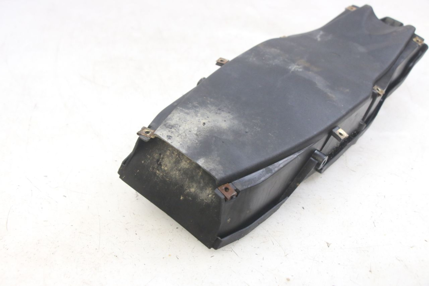 photo de COFFRE SELLE GILERA DNA 50 (2000 - 2007) - Zoom état d’usage