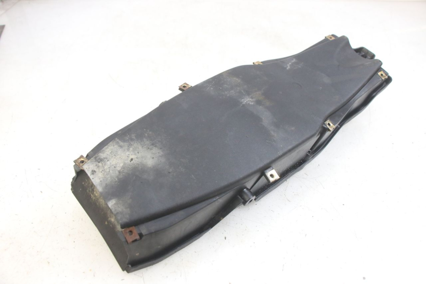 photo de COFFRE SELLE GILERA DNA 50 (2000 - 2007) - Autre angle de vue