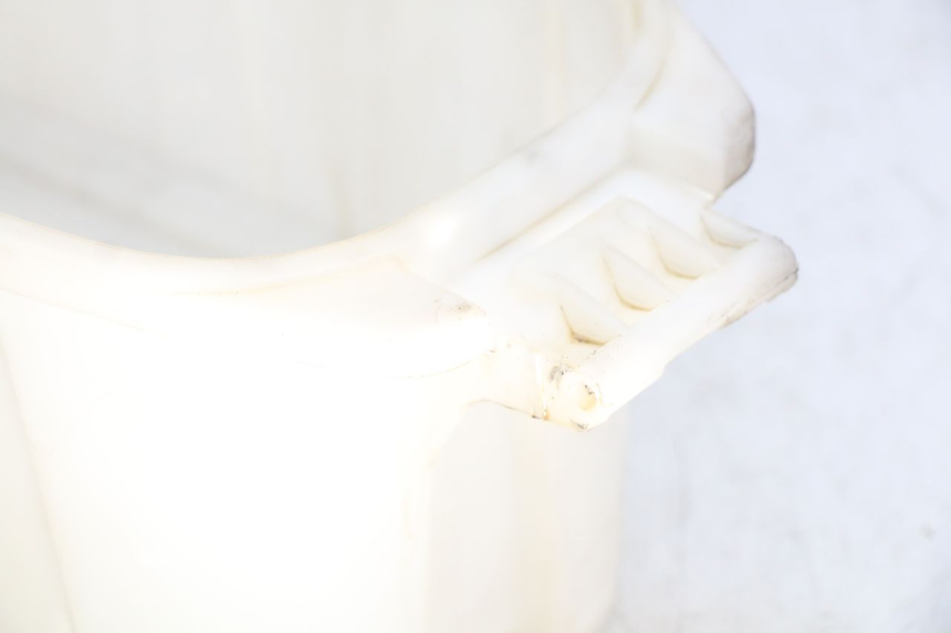 photo de COFFRE SELLE EASY WATTS E-OPAI 1 (2019 - 2024) - Points de fixation