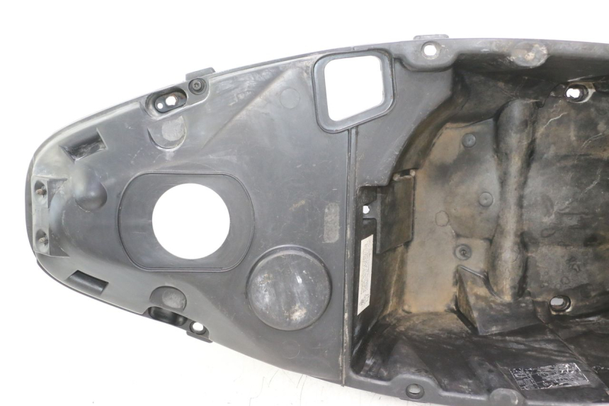 photo de COFFRE SELLE PEUGEOT ELYSTAR 50 (2002 - 2014) - Vue produit