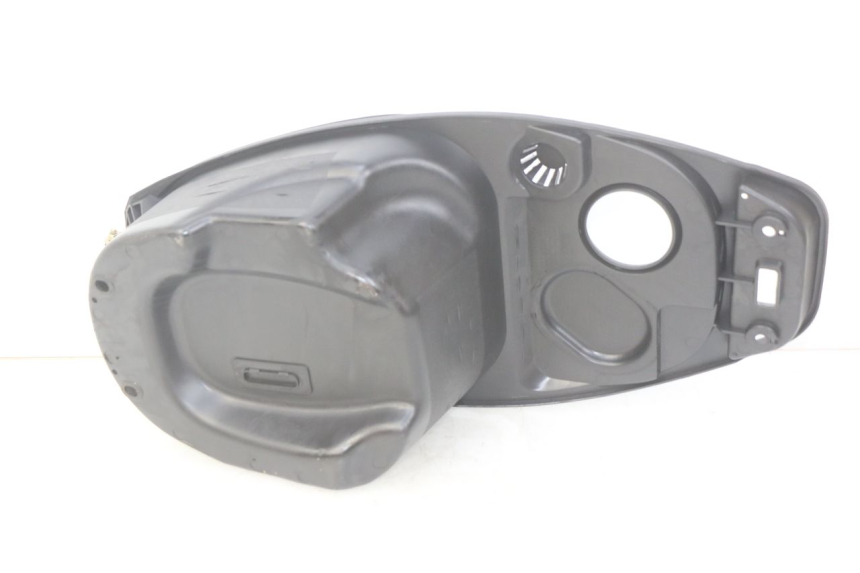 photo de COFFRE SELLE JM MOTORS EVOLIS 4T 50 (2018 - 2022) - Détail de la pièce