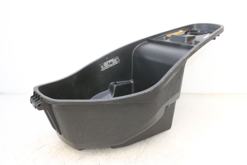 photo de COFFRE SELLE KEEWAY F-ACT FACT EVO 50 (2020 - 2026) - État de surface