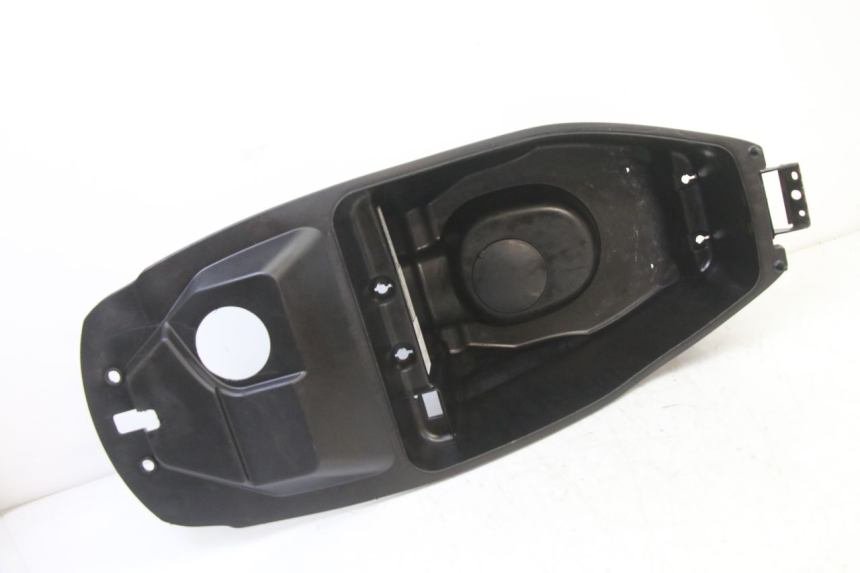 photo de COFFRE SELLE SYM FIDDLE 2 S 125 (2012 - 2014) - Zoom état d’usage