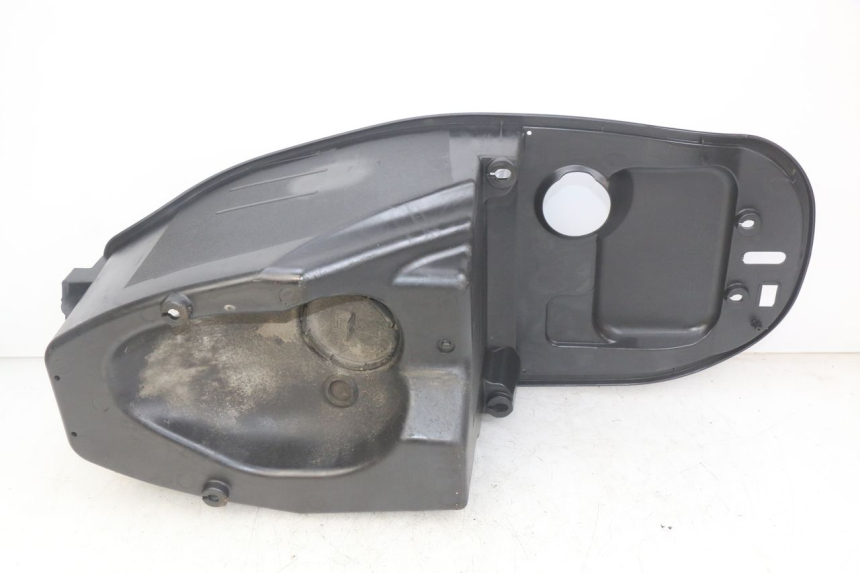 photo de COFFRE SELLE SYM FIDDLE 3 III 125 (2014 - 2020) - Détail de la pièce