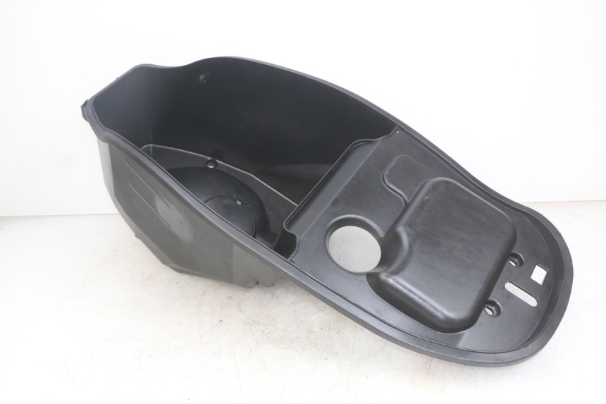 photo de COFFRE SELLE SYM FIDDLE 3 III 125 (2014 - 2020) - Zoom état d’usage