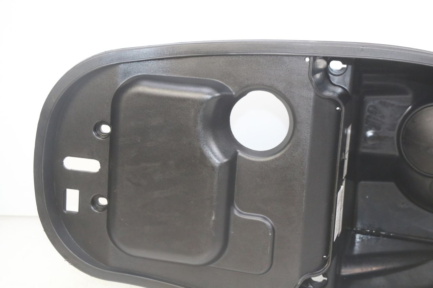 photo de COFFRE SELLE SYM FIDDLE 3 III 125 (2014 - 2020) - Vue d’ensemble