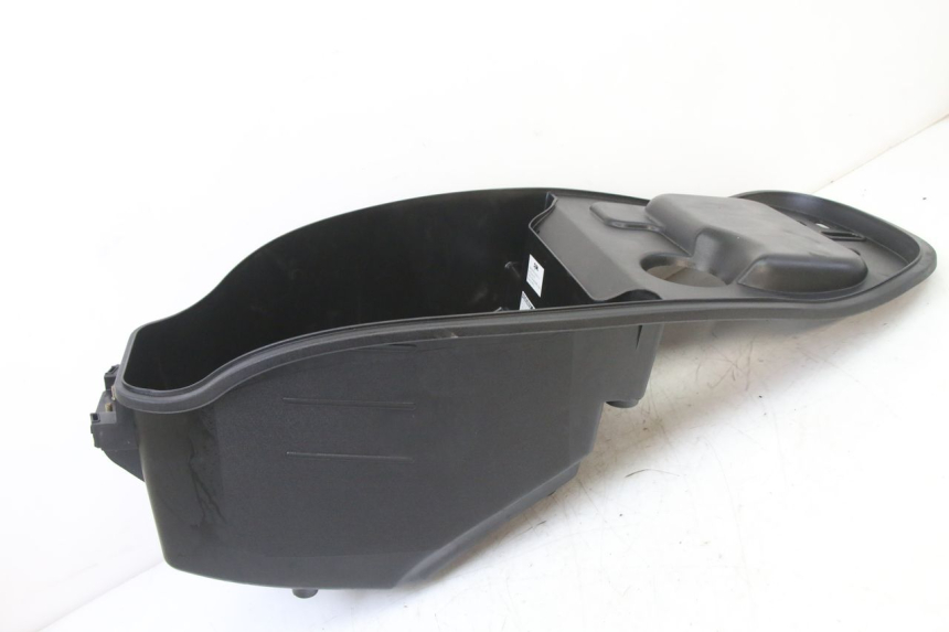 photo de COFFRE SELLE SYM FIDDLE 3 III 125 (2014 - 2020) - Autre angle de vue