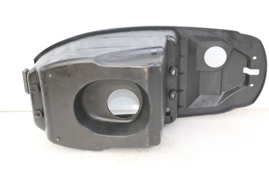 photo de COFFRE SELLE SYM FIDDLE 125 (2008 - 2010) - Détail de la pièce