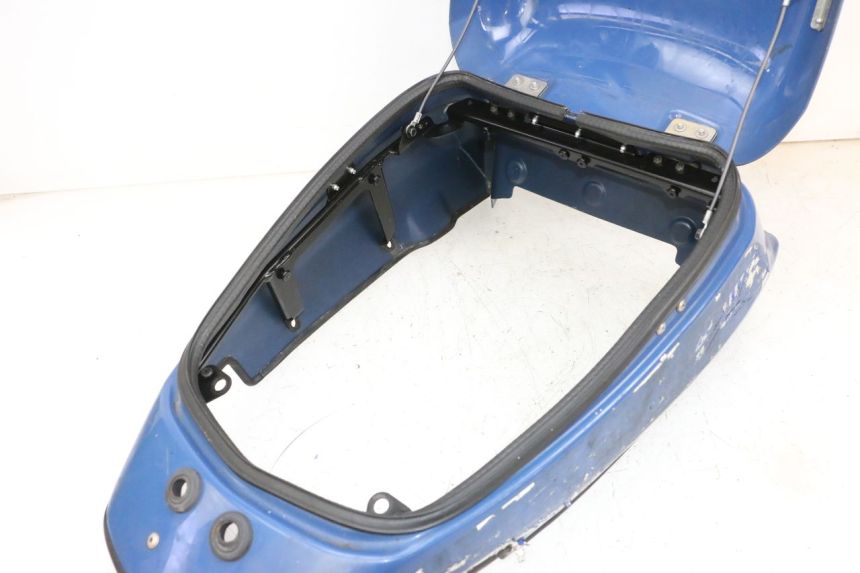 photo de COFFRE SELLE YAMAHA FJR ABS 1300 (2006 - 2012) - Vue d’ensemble
