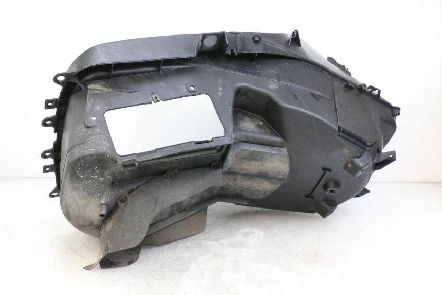 photo de COFFRE SELLE HONDA FJS SILVER WING SILVERWING 400 (2005 - 2008) - Autre angle de vue