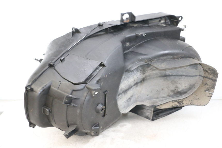 photo de COFFRE SELLE HONDA FJS SILVER WING SILVERWING 400 (2005 - 2008) - Gros plan technique