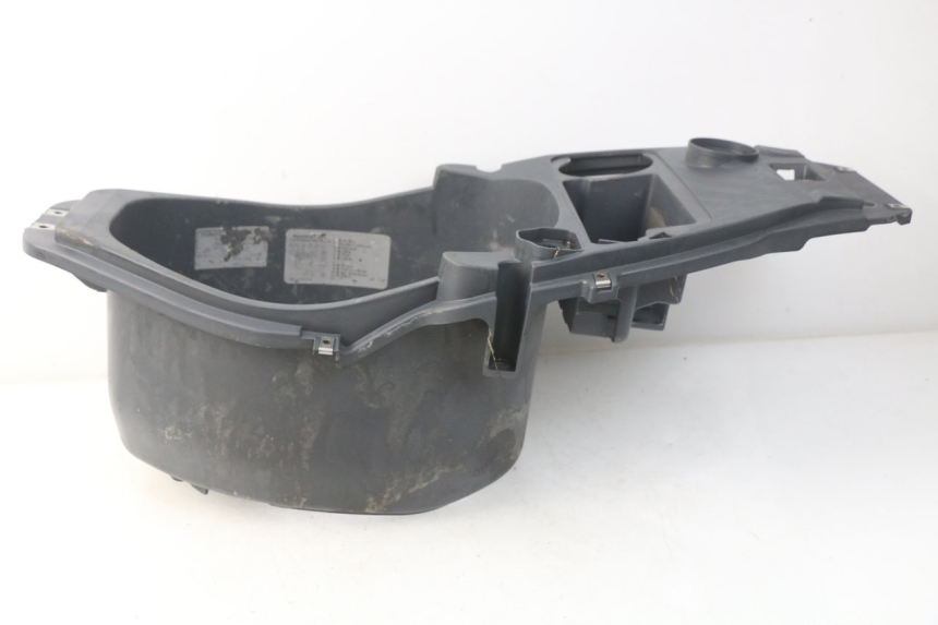 photo de COFFRE SELLE PIAGGIO FLY 2T 50 (2004 - 2017) - Vue d’ensemble