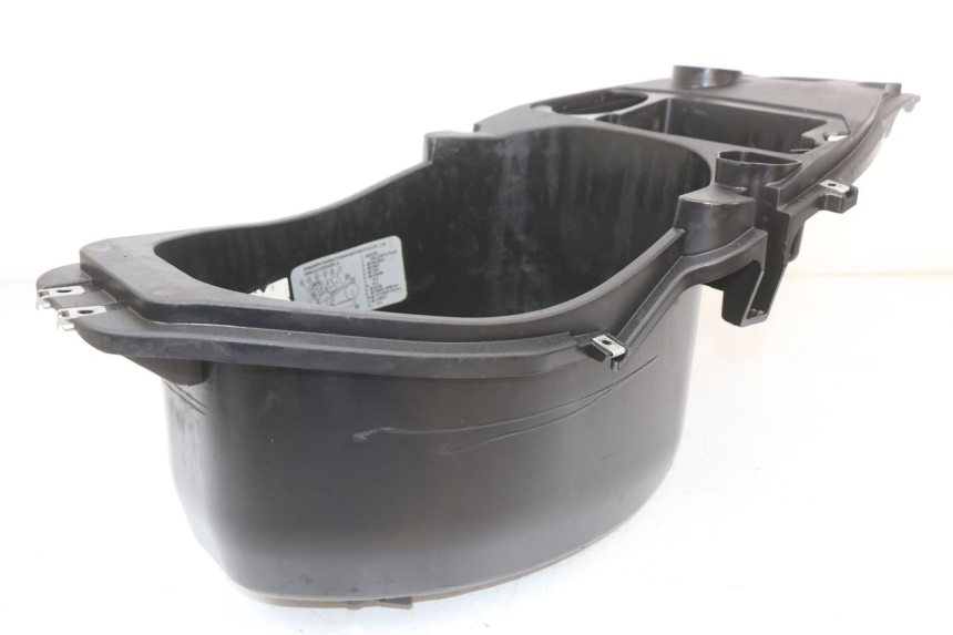 photo de COFFRE SELLE PIAGGIO FLY 2T 50 (2004 - 2017) - Autre angle de vue