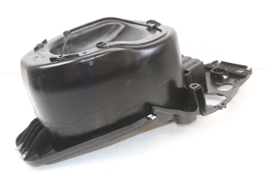 photo de COFFRE SELLE PIAGGIO FLY 2T 50 (2004 - 2017) - Marquages et références