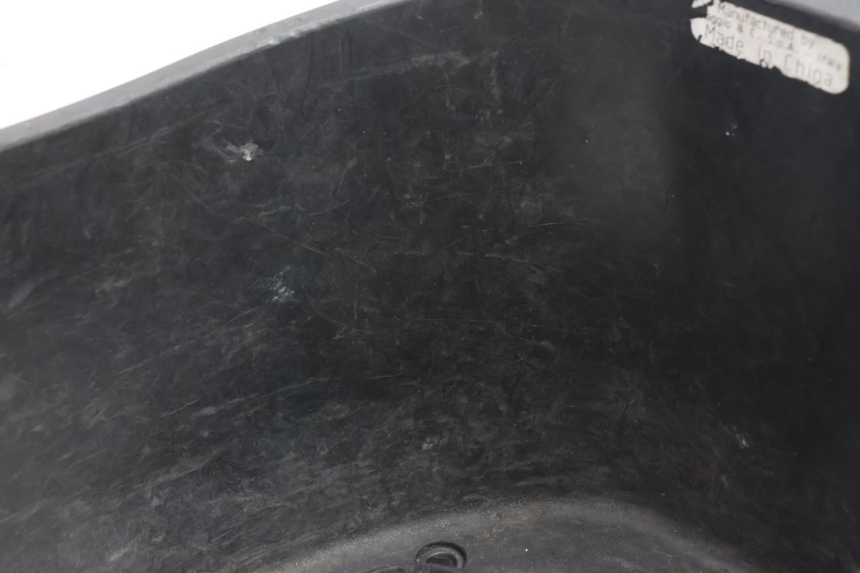 photo de COFFRE SELLE PIAGGIO FLY 2T 50 (2004 - 2017) - Marquages et références
