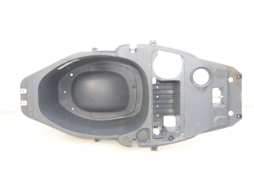 photo de COFFRE SELLE PIAGGIO FLY 100 (2006 - 2010) - Vue principale