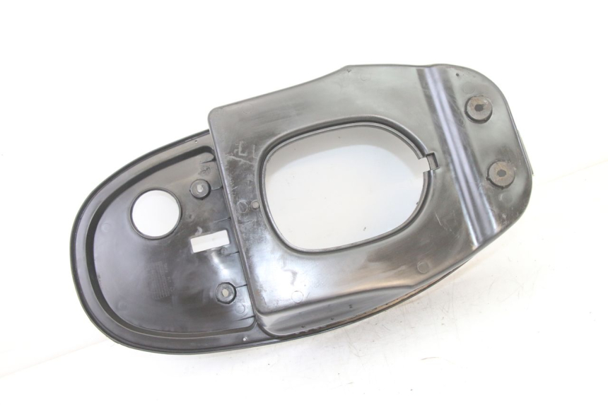 photo de COFFRE SELLE VENESI FLY RETRO 4T 50 (2020 - 2025) - État de surface