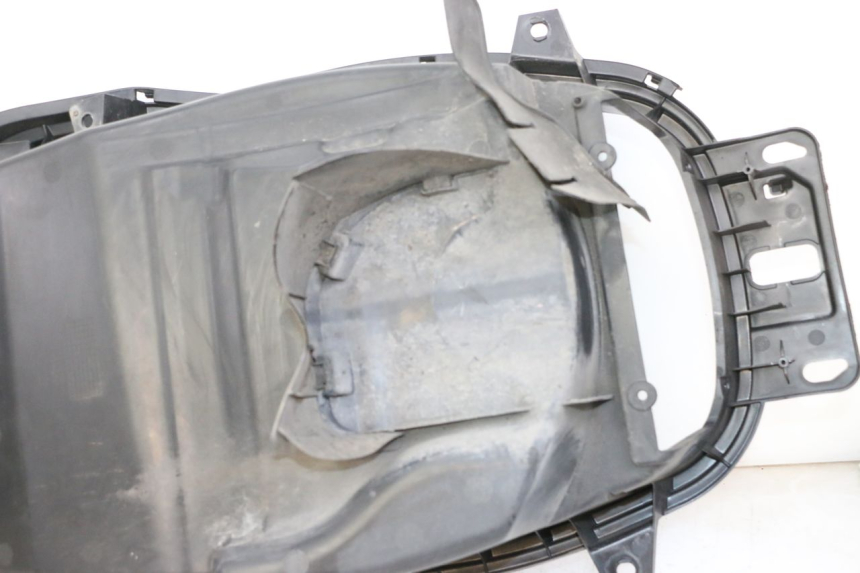 photo de COFFRE SELLE HONDA FORZA ABS 300 (2013 - 2017) - Marquages et références