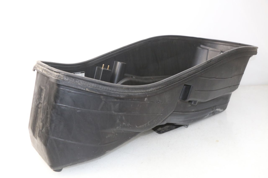 photo de COFFRE SELLE SYM GTS EFI ABS 125 (2012 - 2016) - Zoom état d’usage