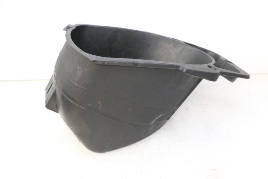 photo de COFFRE SELLE DAELIM HISTORY 125 (2001 - 2002) - Autre angle de vue