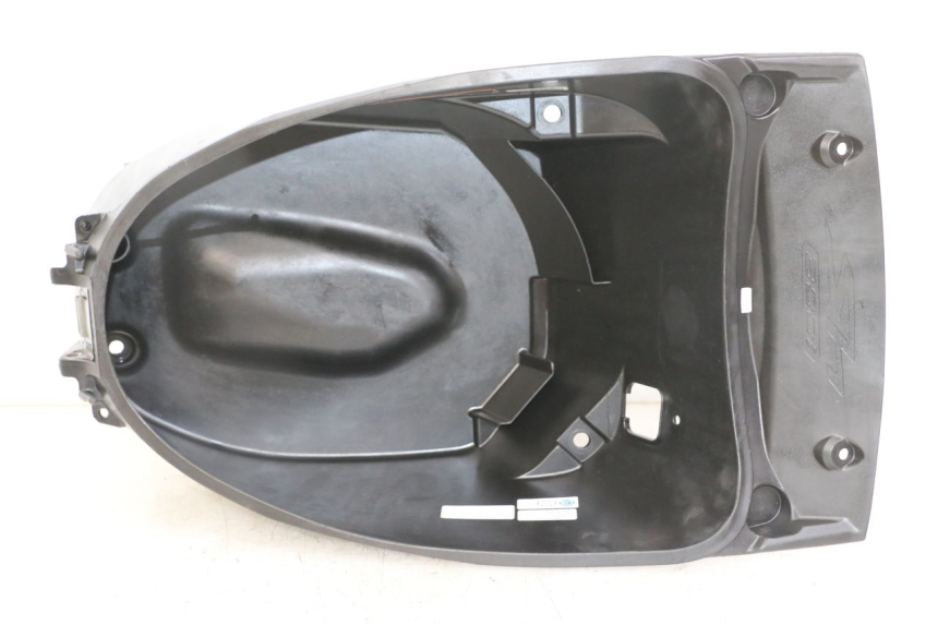 photo de COFFRE SELLE HONDA SH i 300 (2015 - 2020) - Zoom état d’usage