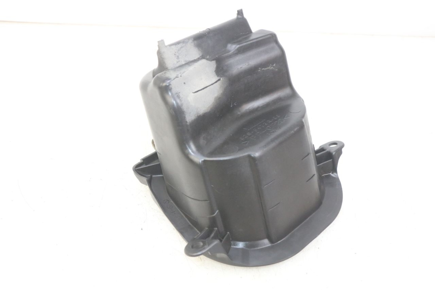 photo de COFFRE SELLE YAMAHA HW XENTER 125 (2011 - 2017) - Zoom état d’usage