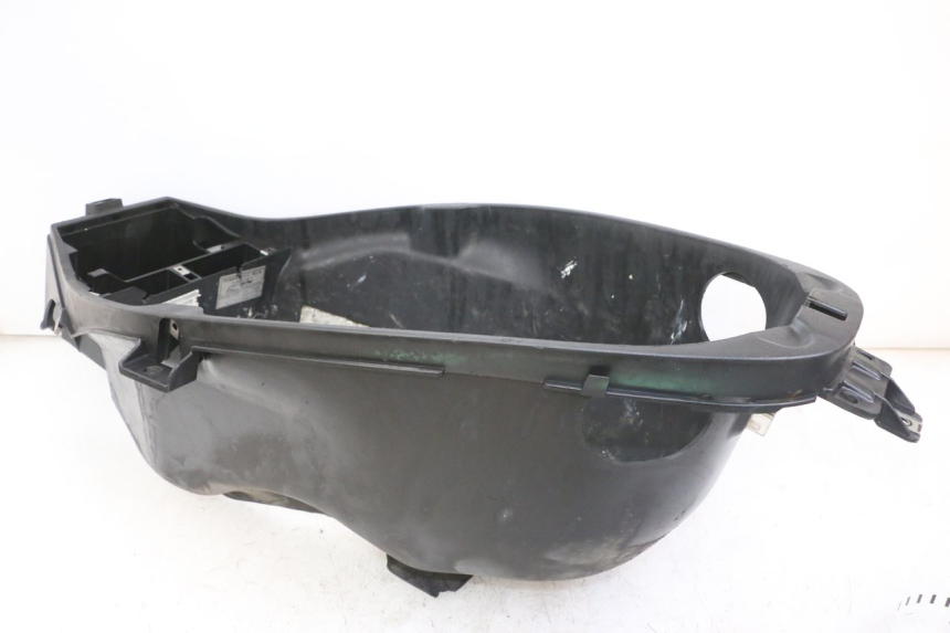 photo de COFFRE SELLE PIAGGIO IE MP3 YOURBAN 300 (2011 - 2016) - Vue produit
