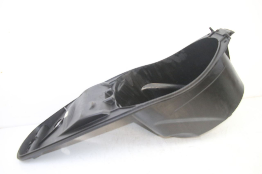 photo de COFFRE SELLE SYM JET 14 4T 50 (2018 - 2022) - Détail de la pièce