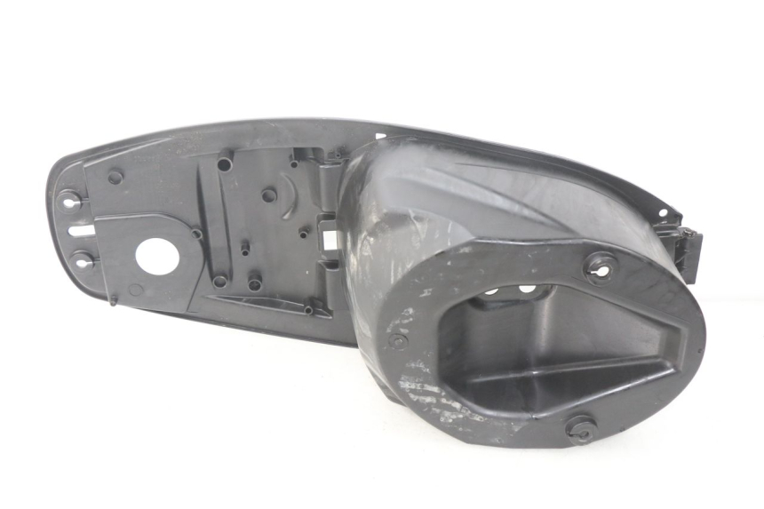 photo de COFFRE SELLE SYM JET 4 4T 50 (2018 - 2021) - Détail de la pièce