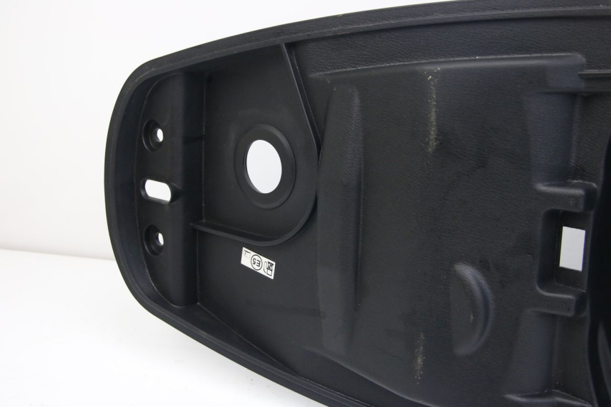 photo de COFFRE SELLE SYM JET 4 4T 50 (2018 - 2021) - Zoom état d’usage