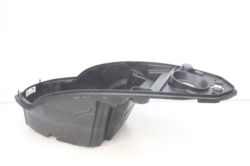 photo de COFFRE SELLE PEUGEOT KISBEE 2T 50 (2010 - 2017) - Vue d’ensemble