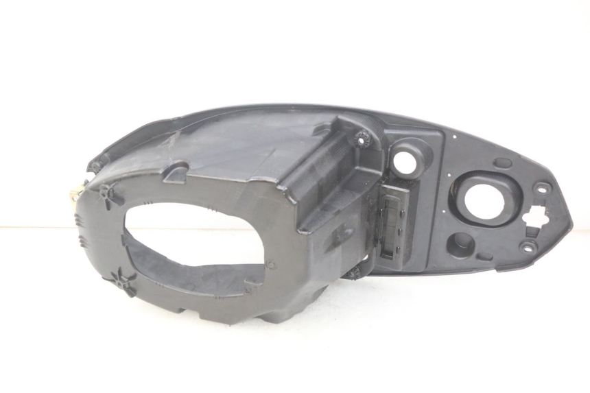 photo de COFFRE SELLE PEUGEOT KISBEE 2T 50 (2018 - 2022) - Zoom état d’usage