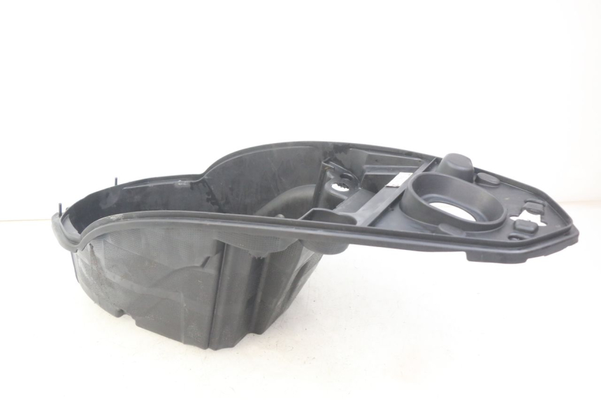 photo de COFFRE SELLE PEUGEOT KISBEE 2T 50 (2018 - 2022) - Autre angle de vue