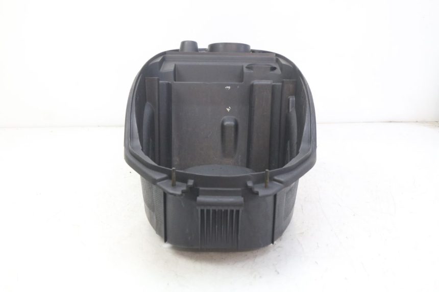 photo de COFFRE SELLE PEUGEOT KISBEE 2T 50 (2010 - 2017) - Autre angle de vue