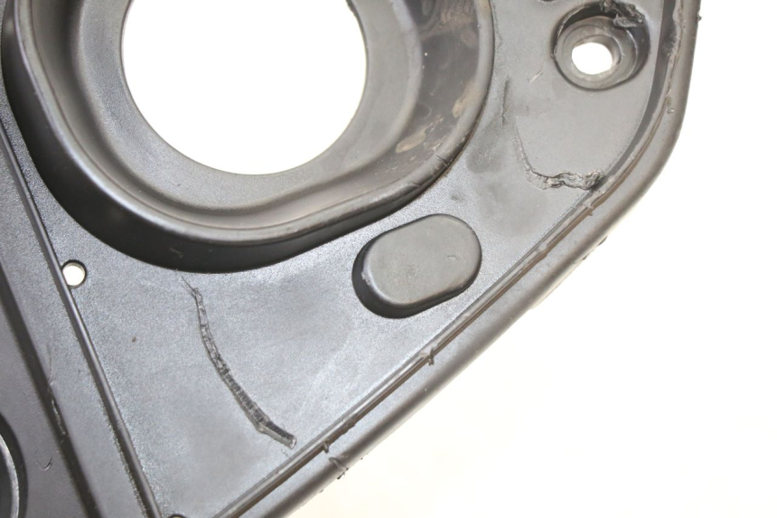 photo de COFFRE SELLE PEUGEOT KISBEE 2T 50 (2010 - 2017) - Vue d’ensemble