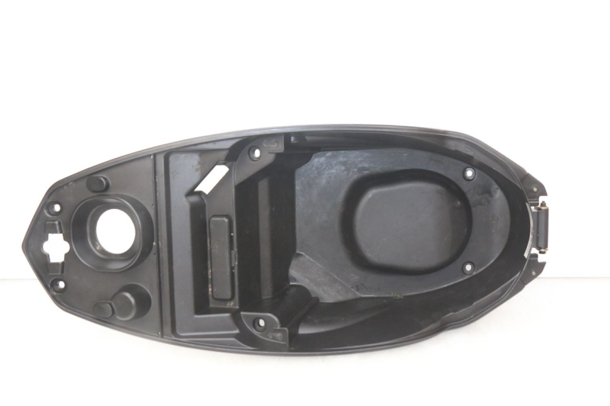 photo de COFFRE SELLE PEUGEOT KISBEE 4T 50 (2018 - 2022) - Vue principale