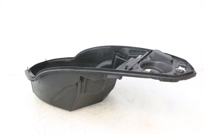 photo de COFFRE SELLE PEUGEOT KISBEE 4T 50 (2023 - 2026) - Zoom composants