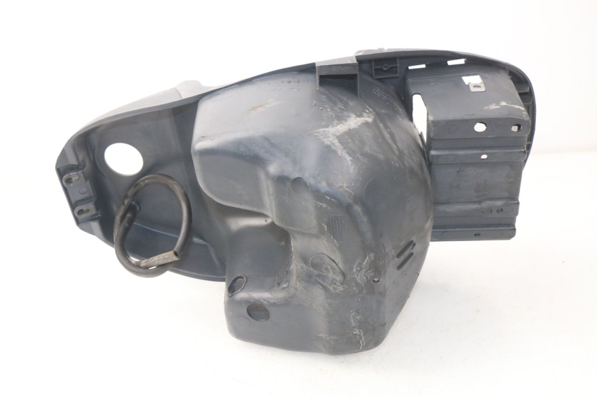 photo de COFFRE SELLE PIAGGIO LIBERTY 4T 50 (2004 - 2008) - Points de fixation