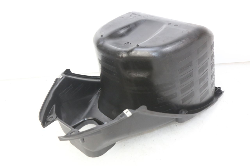 photo de COFFRE SELLE PIAGGIO LIBERTY IGET S 125 (2016 - 2020) - Détail de la pièce