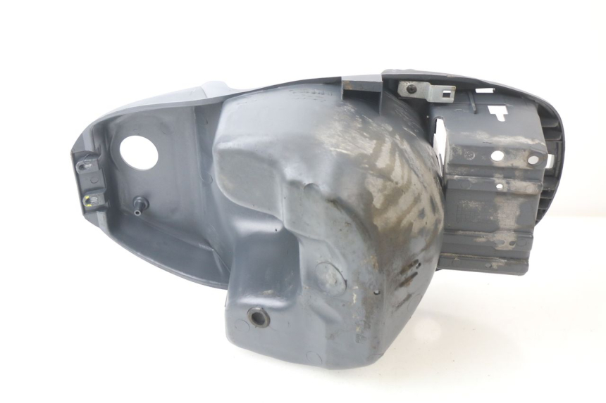 photo de COFFRE SELLE PIAGGIO LIBERTY 125 (2009 - 2013) - Zoom état d’usage